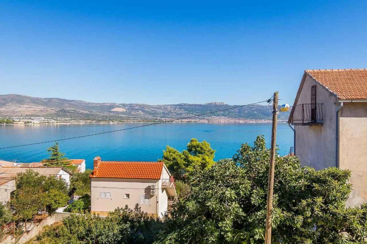 טרוגיר Apartments With A Parking Space Arbanija, Ciovo - 7543